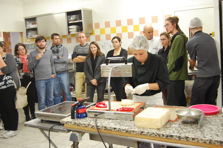 5. - 10. Oktober 2015Lehrlingsaustausch der Friseure und KonditorenCFA Bourgesgefördert durch das Deutsch-Französische JugendwerkFotos: Karl-Heinz Schwall