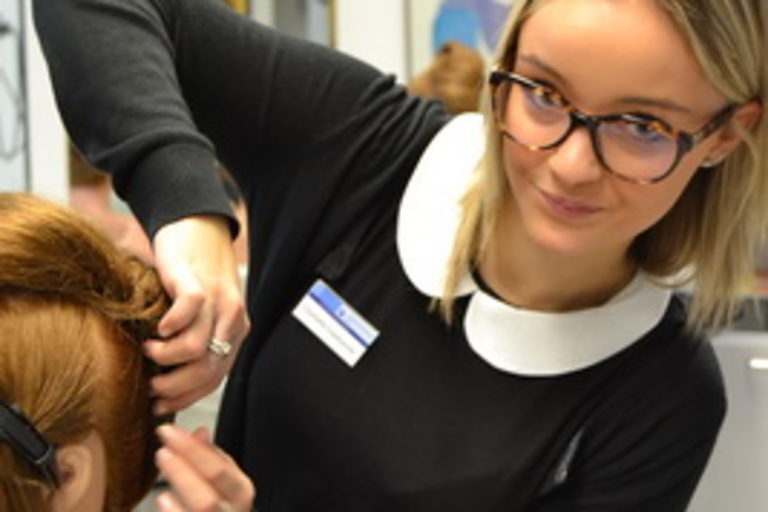 Friseure Lehrlingsaustausch mit dem CFA Bourges 5