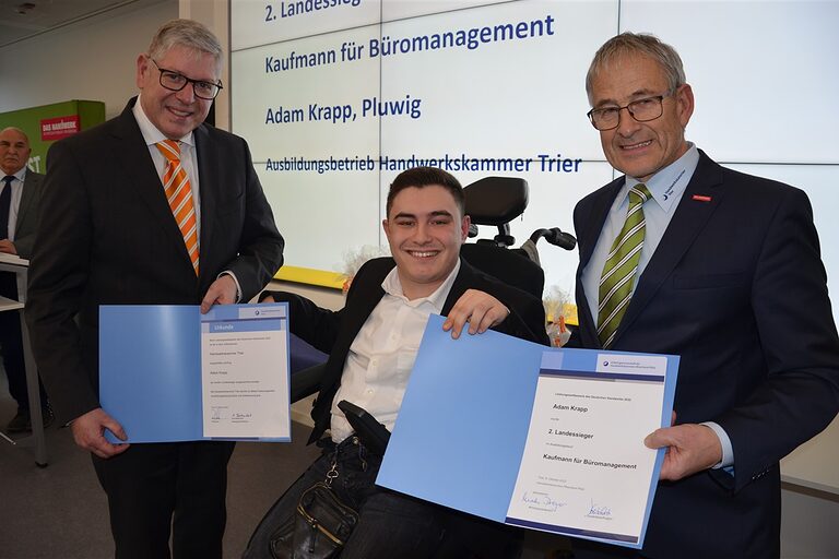 2. Landessieger Adam Krapp, Kaufmann für Büromanagement, Pluwig (Handwerkskammer Trier)