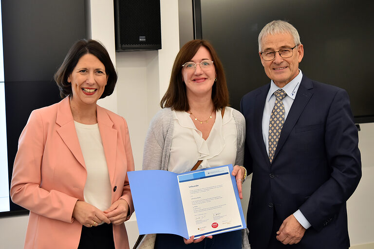 3. Platz Johanna Reith Kategorie 1 Holz in seiner schönsten Form - Handgefertigte Schätze aus der Werkstatt